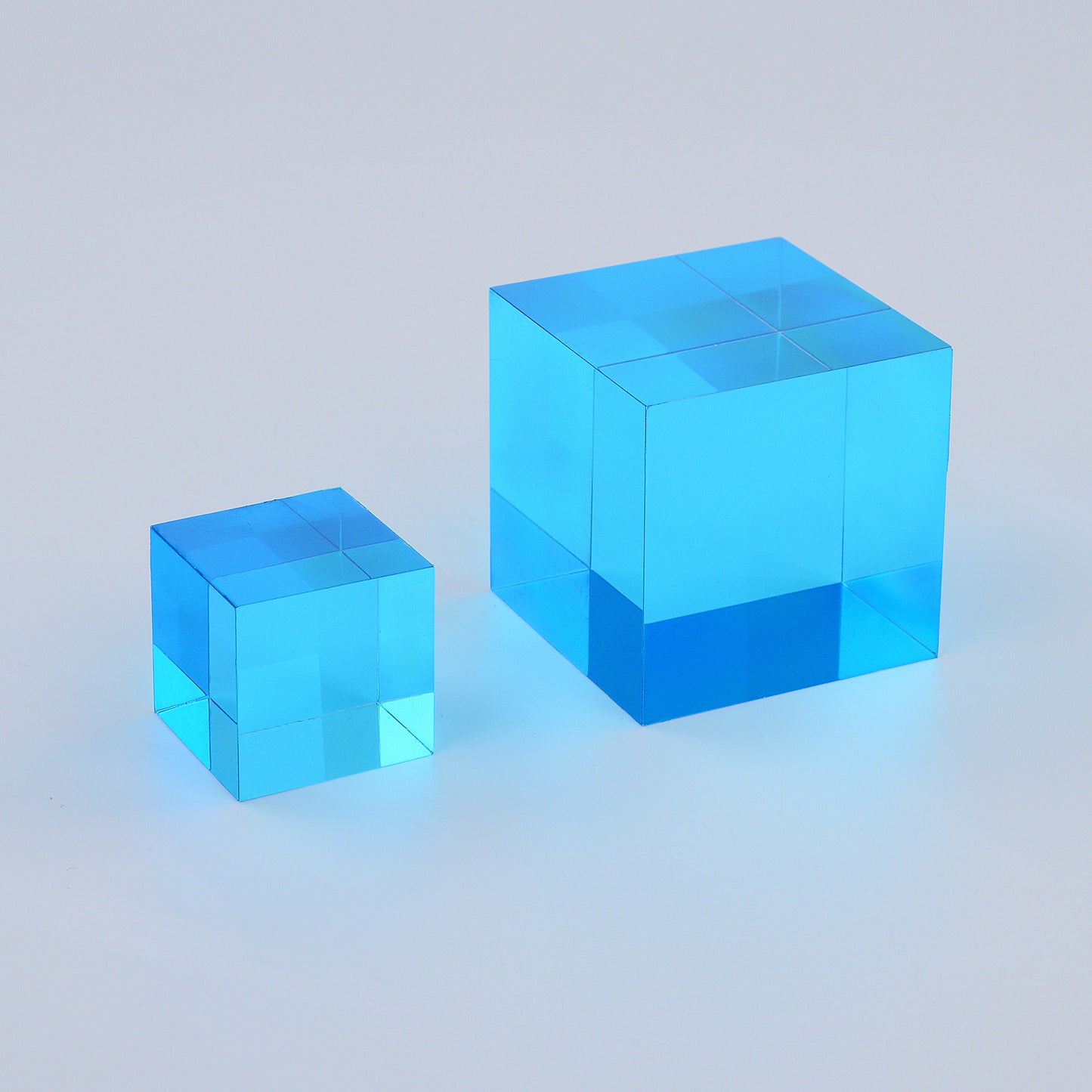 THE C CUBE - CMY Cubes